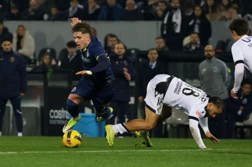 Оскар Пьетушевски – самый молодой легионер в стартовом составе «Порту».