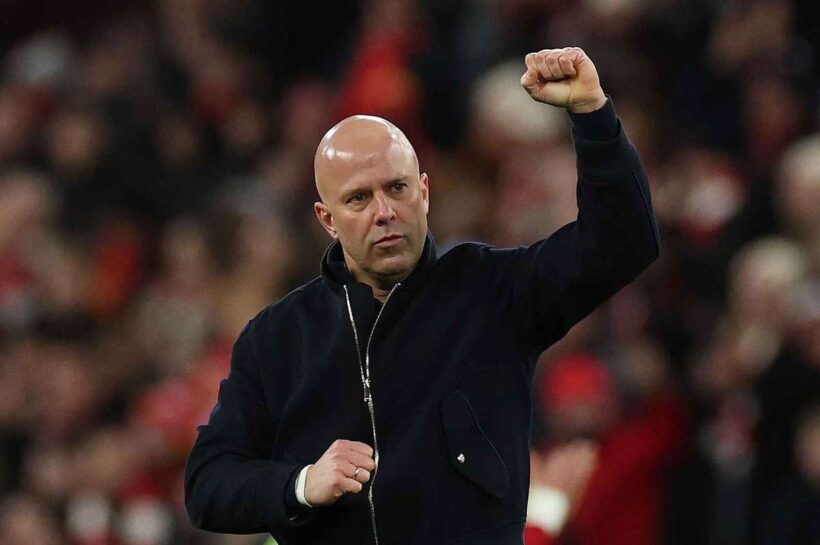 Уэйн Руни считает, что у Слота нет такой же «ауры», как у Клоппа в «Ливерпуле»