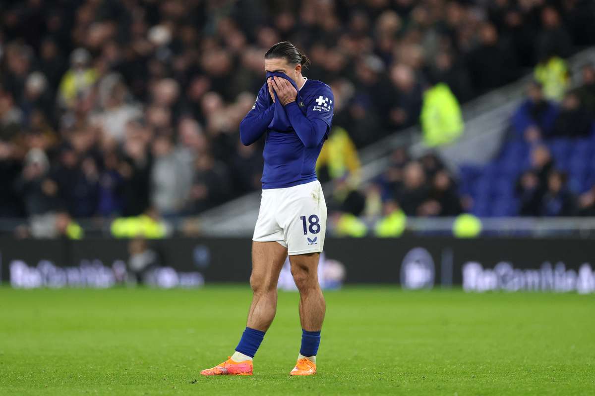 Грилиш завершил сезон и был вынужден попрощаться со своей мечтой о чемпионате мира. Это футбол, я опустошен, – написал он.