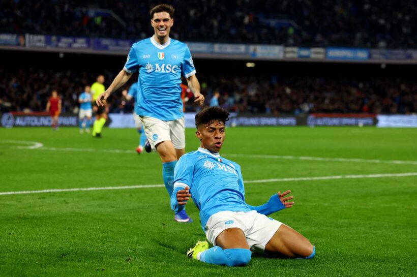 «Наполи» защитил свою позицию на подиуме Серии А, несмотря на дубль Малена за «Рому»