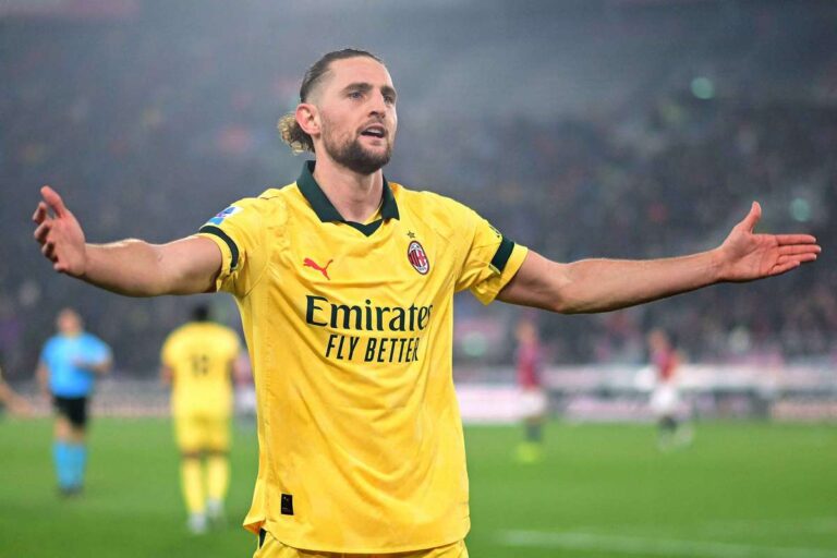 По словам Рабьо, миланское дерби определит титул: «Остальные не поспевают»