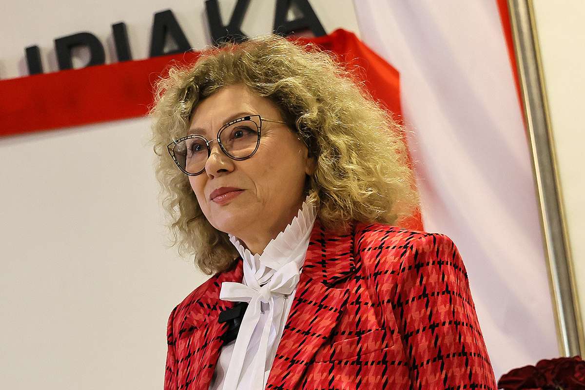 Внезапный конец Краковии, президент Эльжбета Филипяк покидает свой пост через месяц