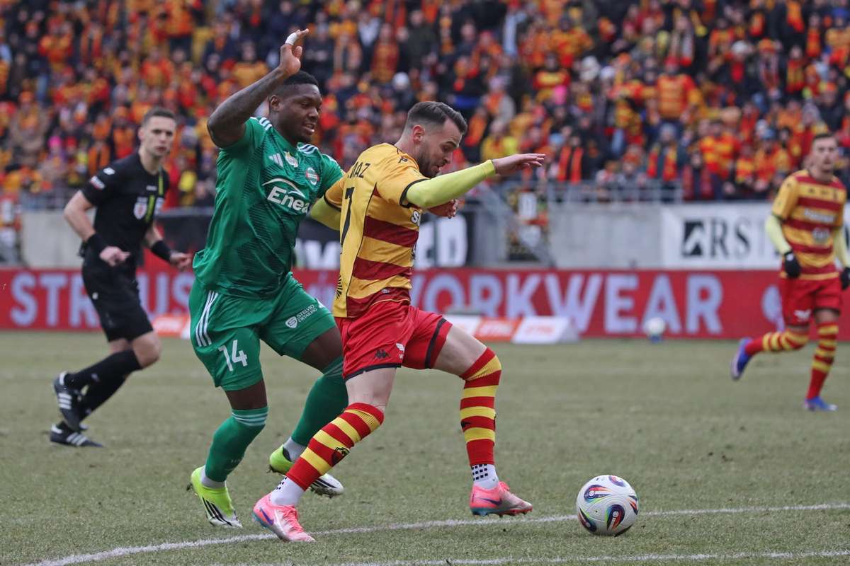 Воскресенье с Экстракласой: неэффективная Ягеллония сыграла вничью с Радомяком, Корона сыграла с Лехом