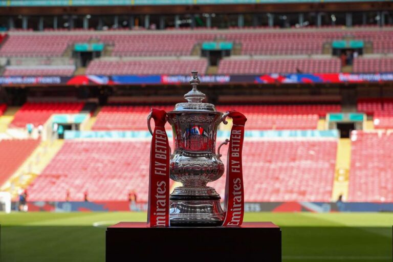 Жеребьевка 1/8 финала Кубка Англии: «Арсенал» сыграет с «Мэнсфилдом», «Ньюкасл» — с «Сити»