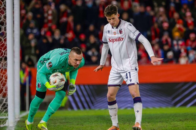 Сухой результат Скорупски, Болонья ближе к выходу в Лигу чемпионов. Свидерски вышел со скамейки запасных