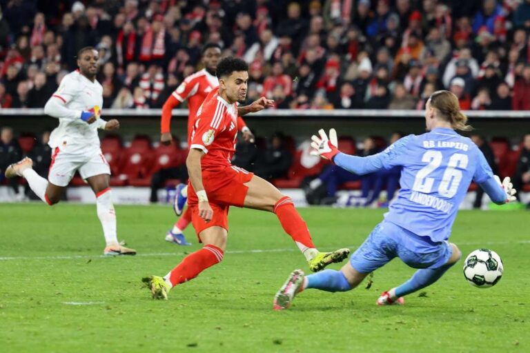 Луис Диас превзошел лучший результат Роббена в лиге в своем первом сезоне в «Баварии»